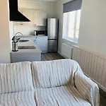 View דירה *